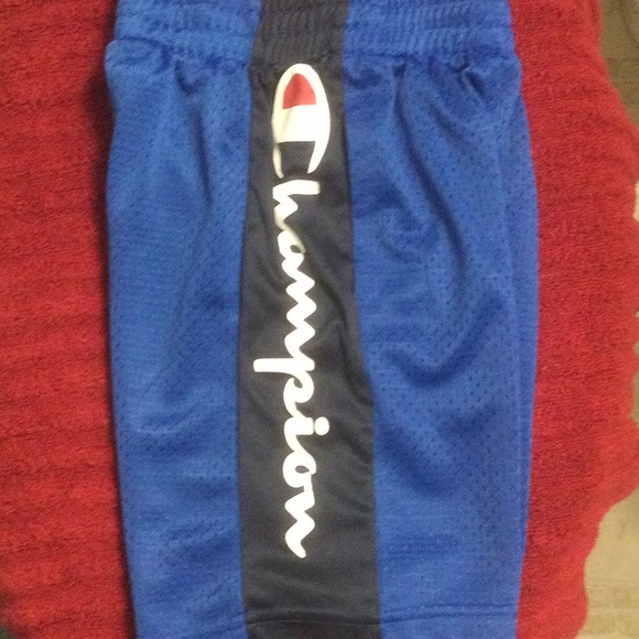 Champion Boys Shorts - Picture 2 of 4